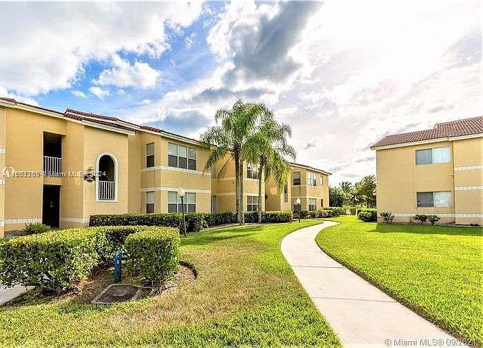 1st image of 12840 Vista Isles Dr APT 627