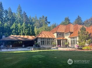 2006 250th Pl NE, Sammamish, WA