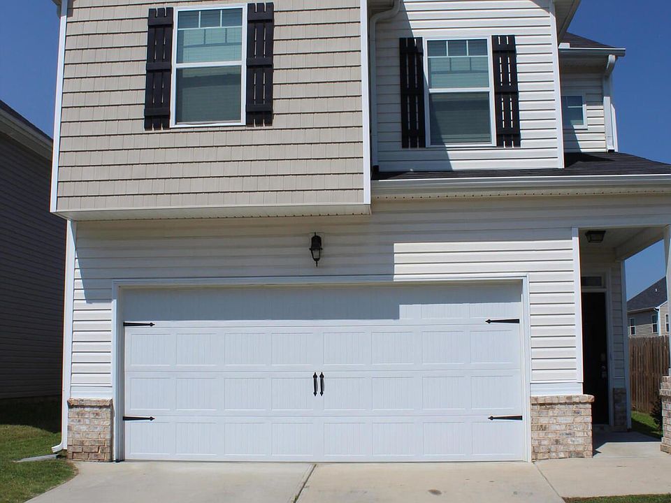 1st image of 292 Claudia Dr