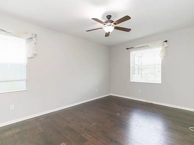 515 Vista Ridge Dr — Photo 20