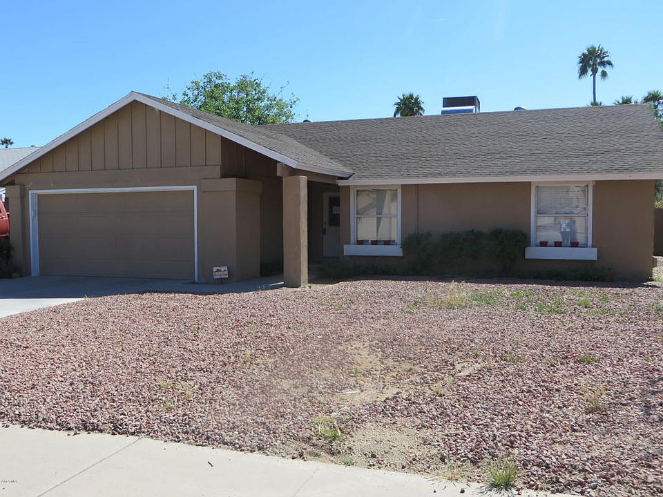 1st image of 2601 E Corrine Dr