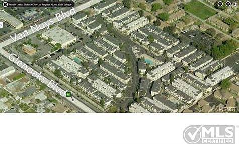 3rd image of 11150 Glenoaks Blvd Unit 214