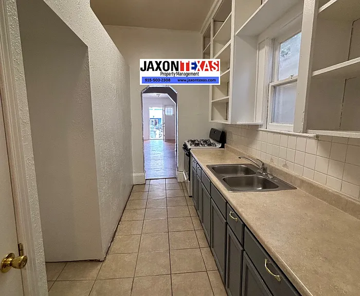 813 N Virginia St #1 — Photo 7