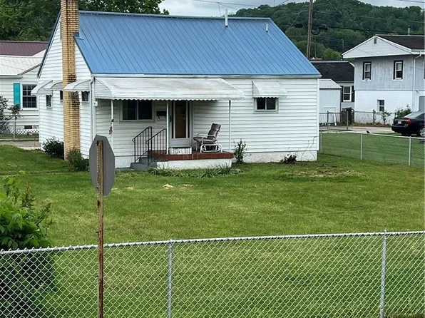 401 Walnut St, Saint Albans, WV 25177