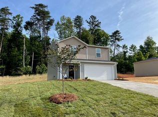 1519 Oriole Dr, Asheboro, NC 27203