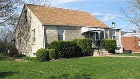 1st image of 448 Fleming Ave NE