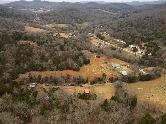 2nd image of 6680 Walker Creek Rd