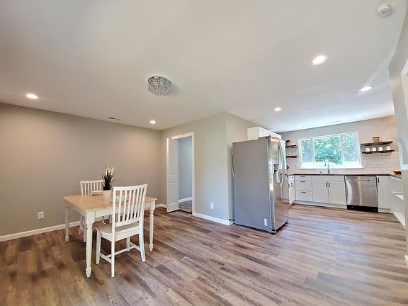 5th image of 528 Tansey Ln