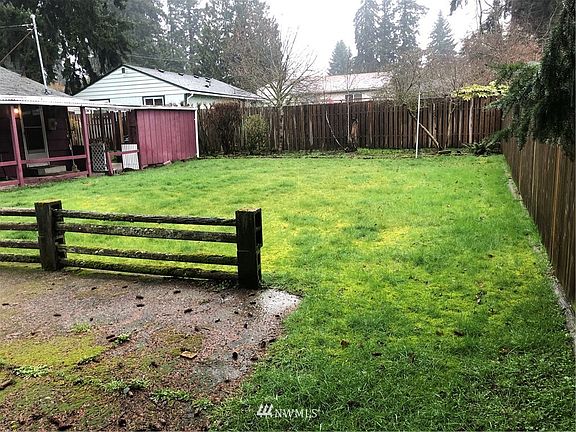 3rd image of 5506 200th St SW