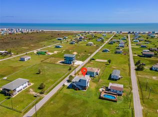 3920 2nd St, Galveston, TX 77554