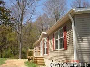 104 Plantation Cv, Canton, NC 28716