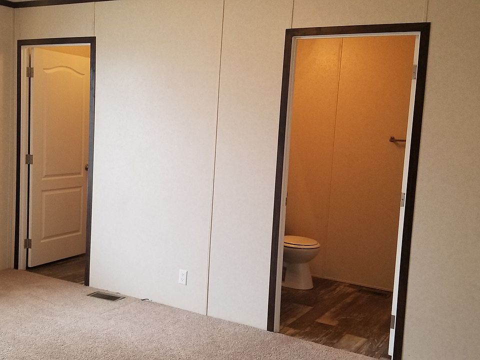 2nd image of 9785 Spinnaker Dr Lot 1103-110