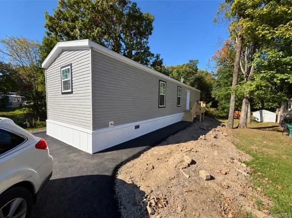 117 Forest Park (aka Hubert St), Wallkill, NY 12589