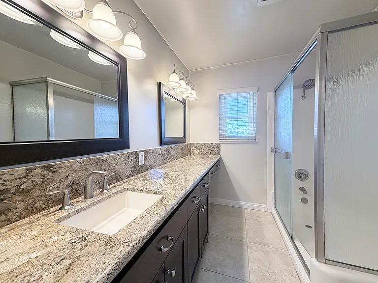 3101 E 2nd St #6C — Photo 11