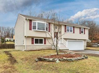 60 Comet Rd, Methuen, MA 01844
