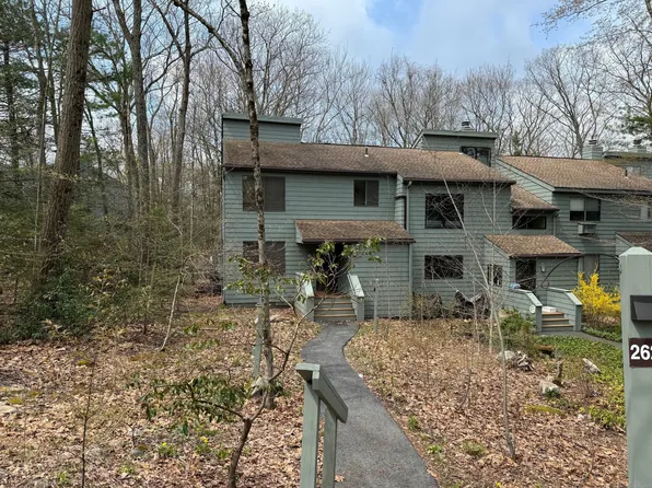 262 Cliffside Drive #262, Torrington, CT 06790