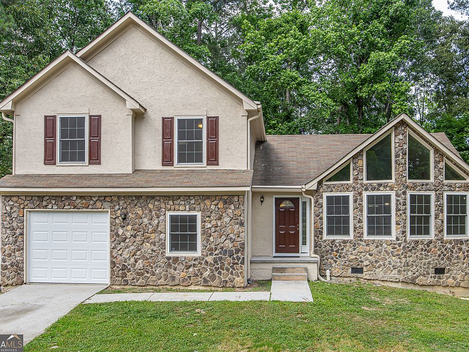 1st image of 1902 Woods Ct