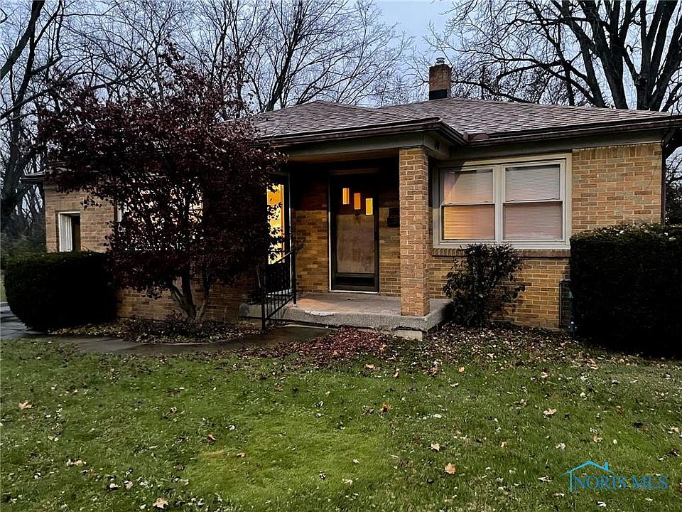 1st image of 5 Santus Dr