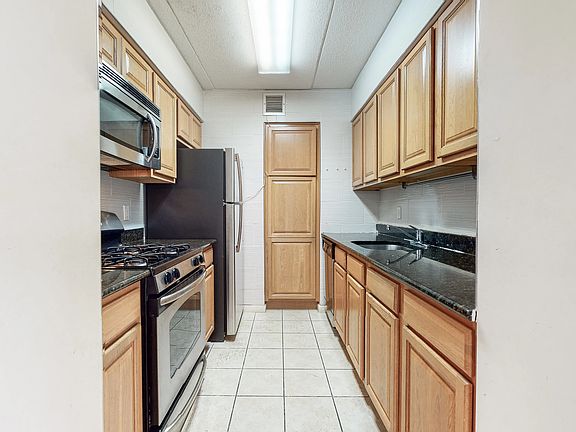 3rd image of 1259 Grant Ave APT 9H