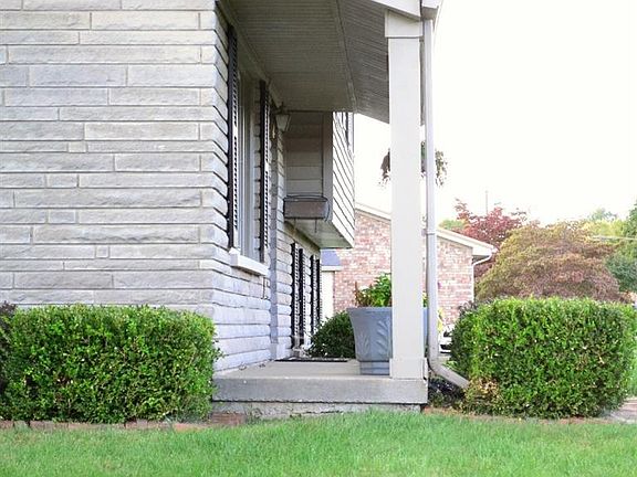 5th image of 458 Anniston Dr