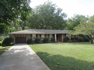 2005 Crestview Dr SE, Decatur, AL 35601