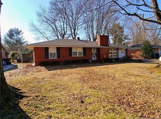 308 Lancassange Dr, Jeffersonville, IN 47130
