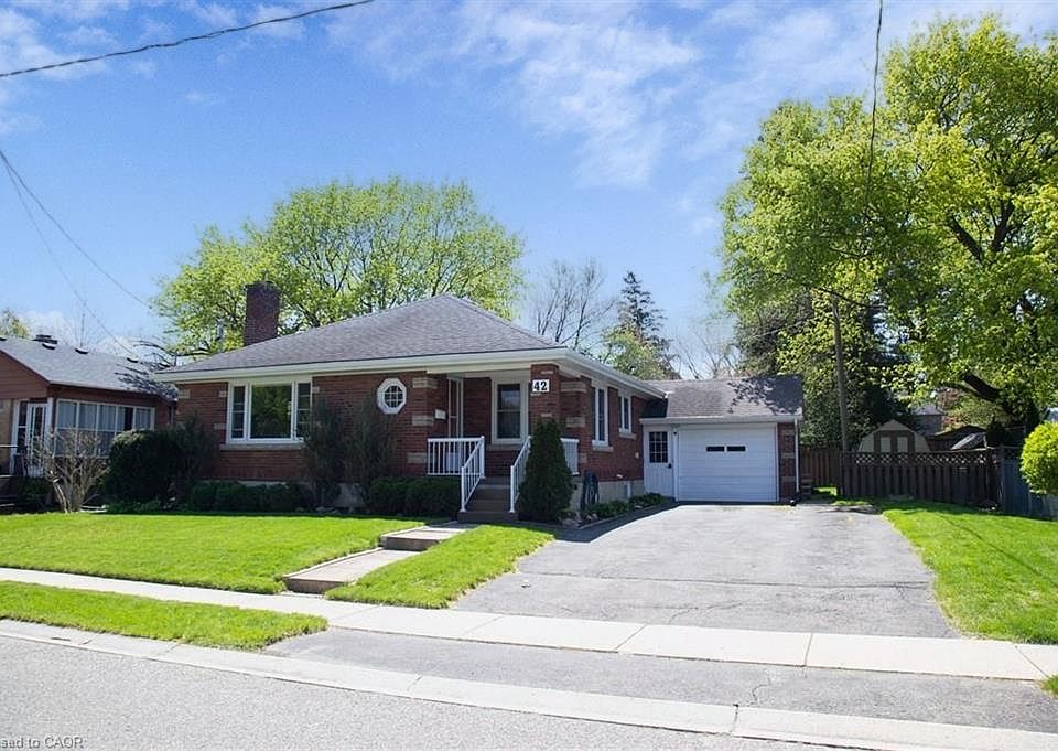 1st image of 42 Hawthorne Ave