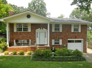 3423 Shadowlawn Dr, Chattanooga, TN 37412