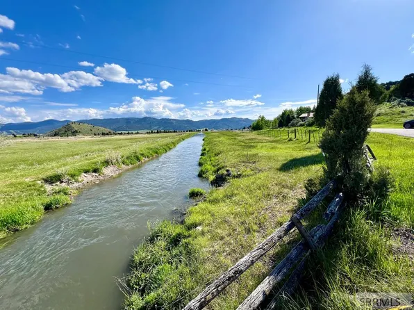 Hillside Dr, Soda Springs, ID 83276