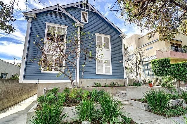 1st image of 10916 Moorpark St APT 5