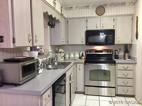 5th image of 2745 NW 55th Blvd