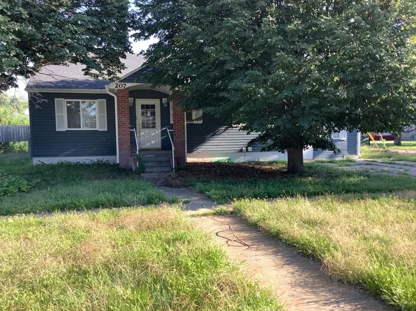 207 W 9th St, Lexington, NE 68850