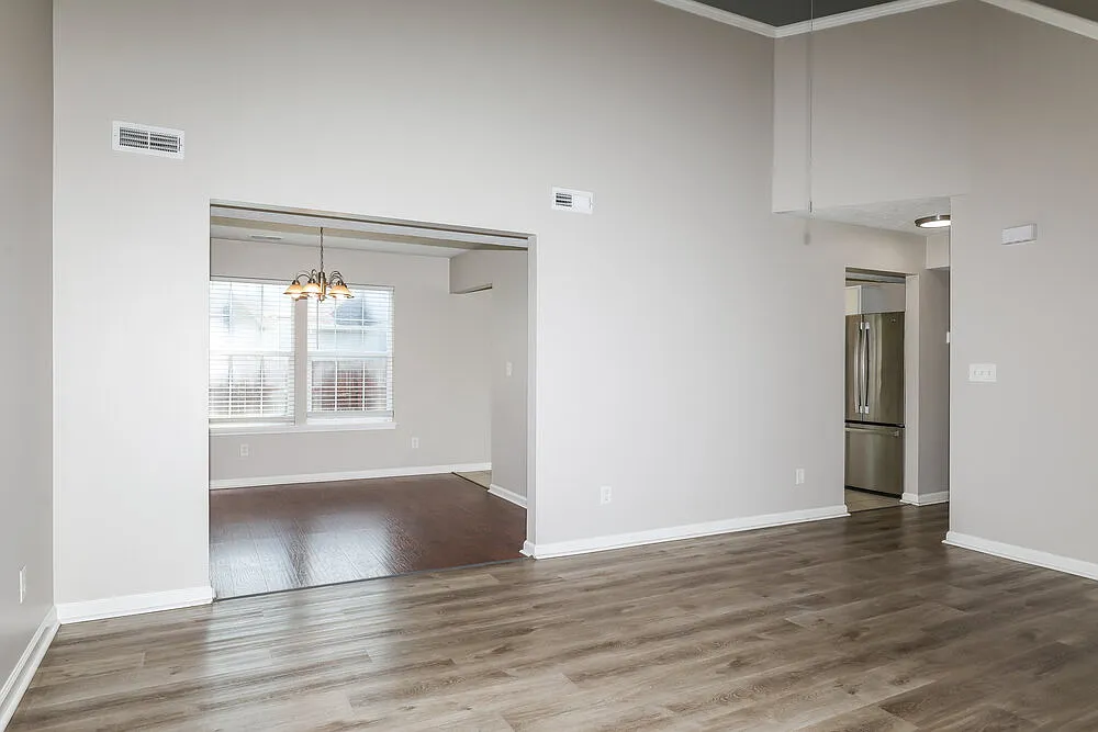 4 bed, 2.5 bath, 1703 sqft, $2,210 — Photo 4