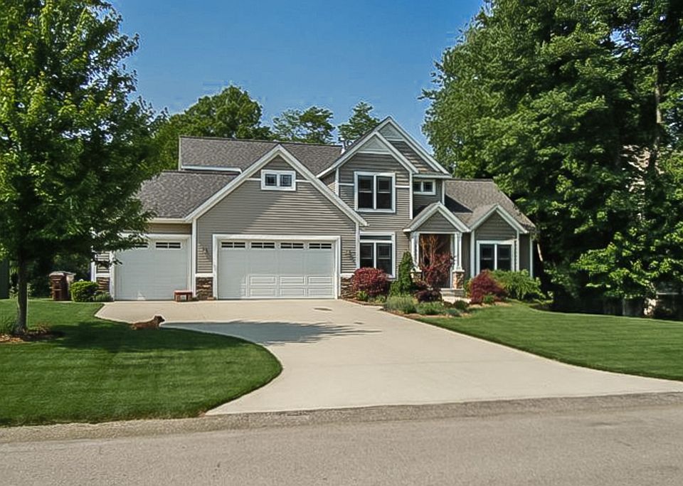 1st image of 14903 Creek Edge Dr