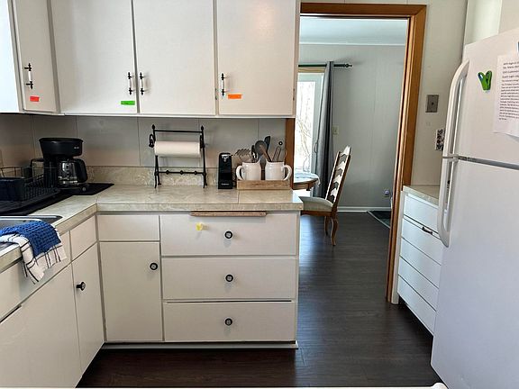 5th image of 1300 W 14th St