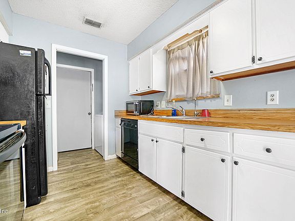 4th image of 11082 KNOTTINGBY Drive