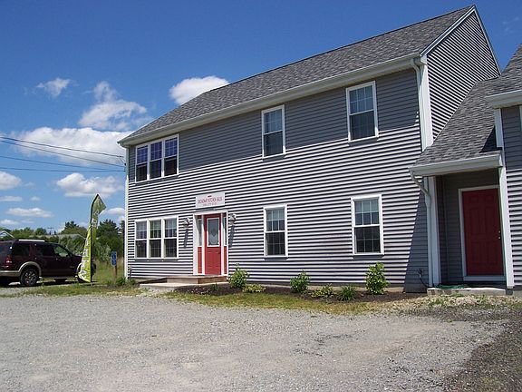3rd image of 1719 Gar Hwy #B
