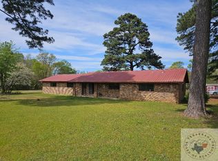 808 Hickory St, Queen City, TX 75572