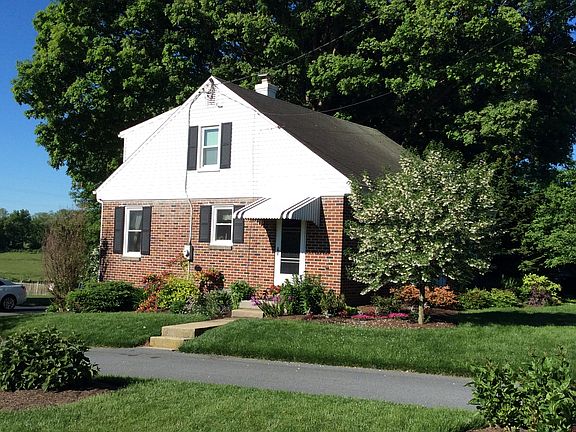 Side view of home from front