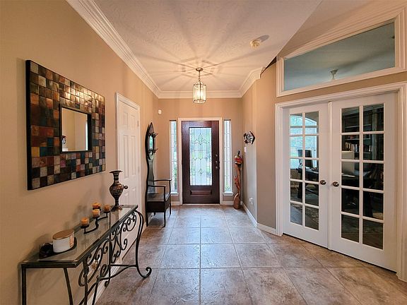 3rd image of 18103 Billabong Crescent Ct
