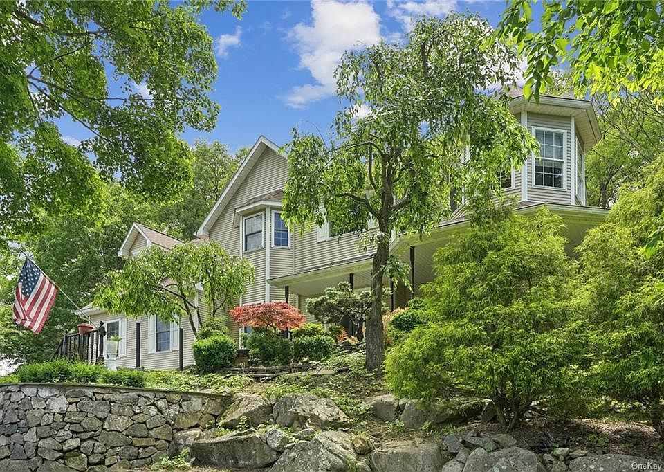 21 Hawk Nest Road, Tomkins Cove, NY 10986 MLS H6311468 Zillow