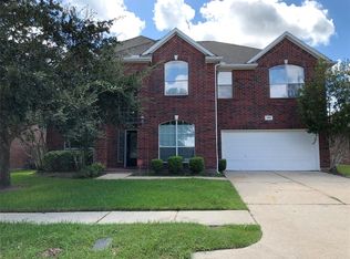 3422 Village Pond Ln, Fresno, TX 77545