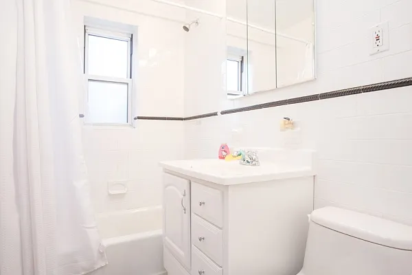 Sold by MNS | media 6