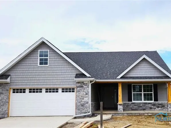 7822 Silverado Dr, Monclova, OH 43542