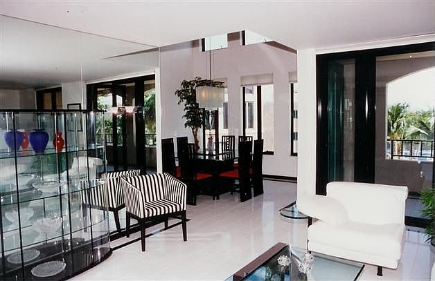 Living / Dining Room