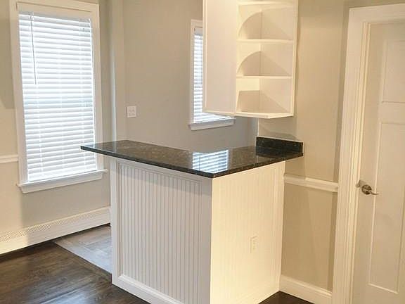 3rd image of 296 E 8th St #3
