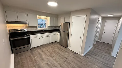 8-12 Perry St Photo 1