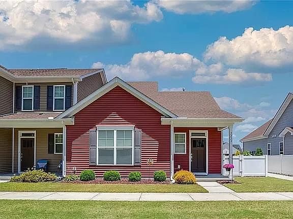 1st image of 2223 Martlet Ln