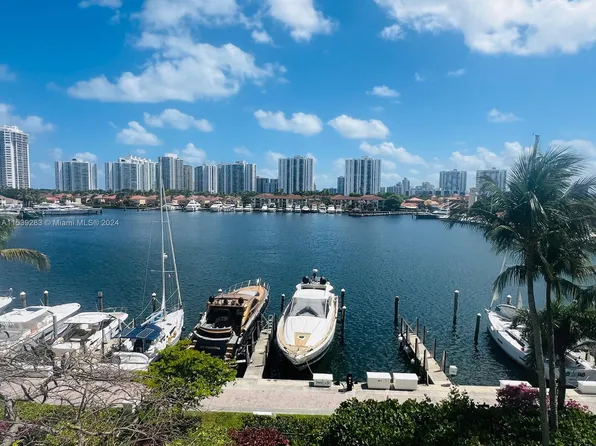 3610 Yacht Club Dr APT 409, Aventura, FL 33180