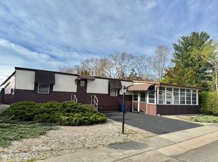 1507 Calm Way, Toms River, NJ 08755